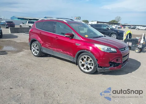 2013 Ford Escape Titanium z USA, uszkodzony, nr VIN 1FMCU0J90DUD92101